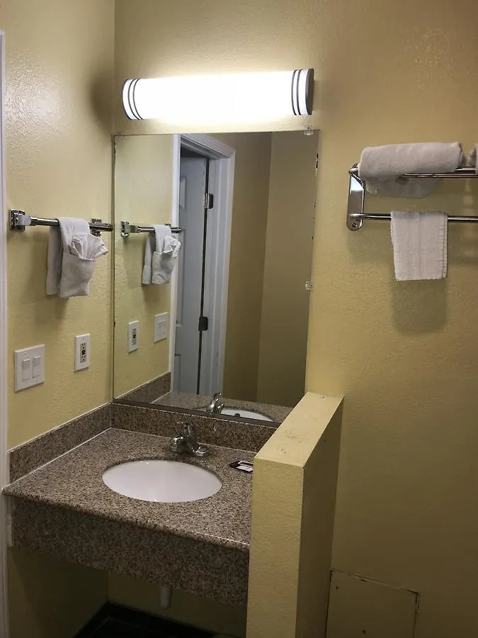 Colony Inn Motel Bellflower