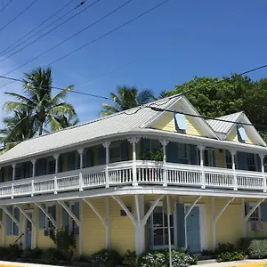 angelina-guesthouse-adults-only.hotels-in-key-west.com/