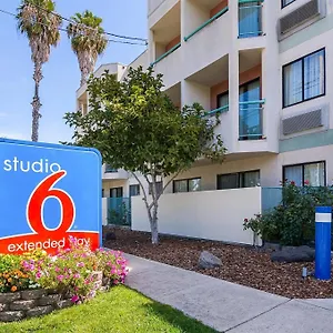 studio-6-concord.bestsacramentohotels.com/
